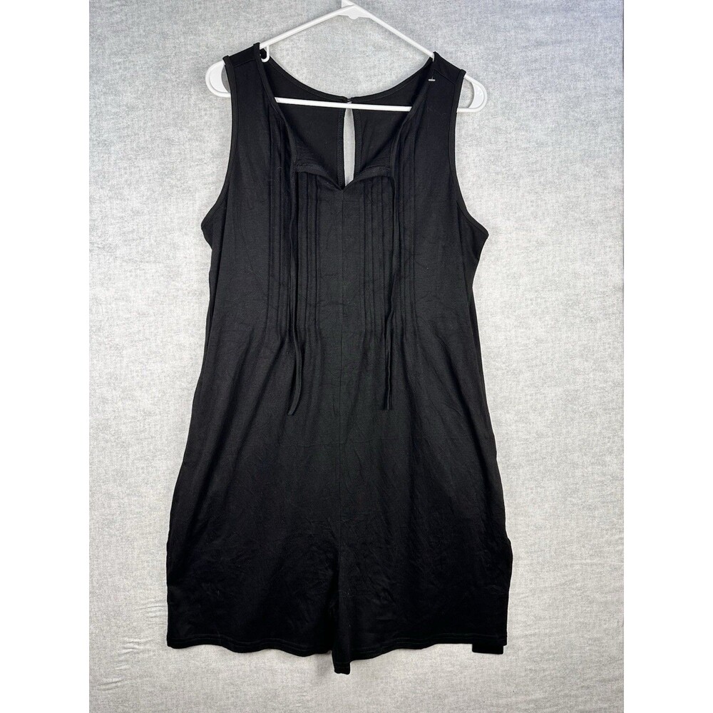NWT Women’s Black V-Neck Sleeveless Romper Size L 4.5” Inseam Minimalist Beach